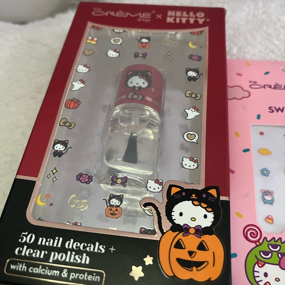 The creme shop hello kitty nail stickers - Picture 3 of 3